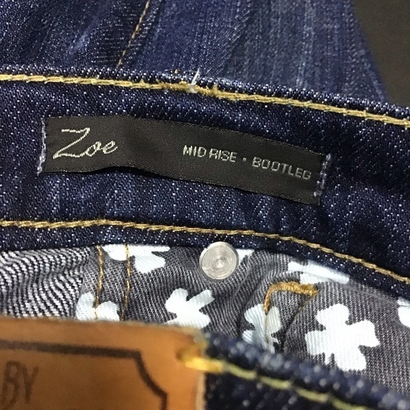 Lucky Brand Legend Jeans Zoe Mid-Rise Bootleg Embroidered Jeans Size 8. - Picture 13 of 13